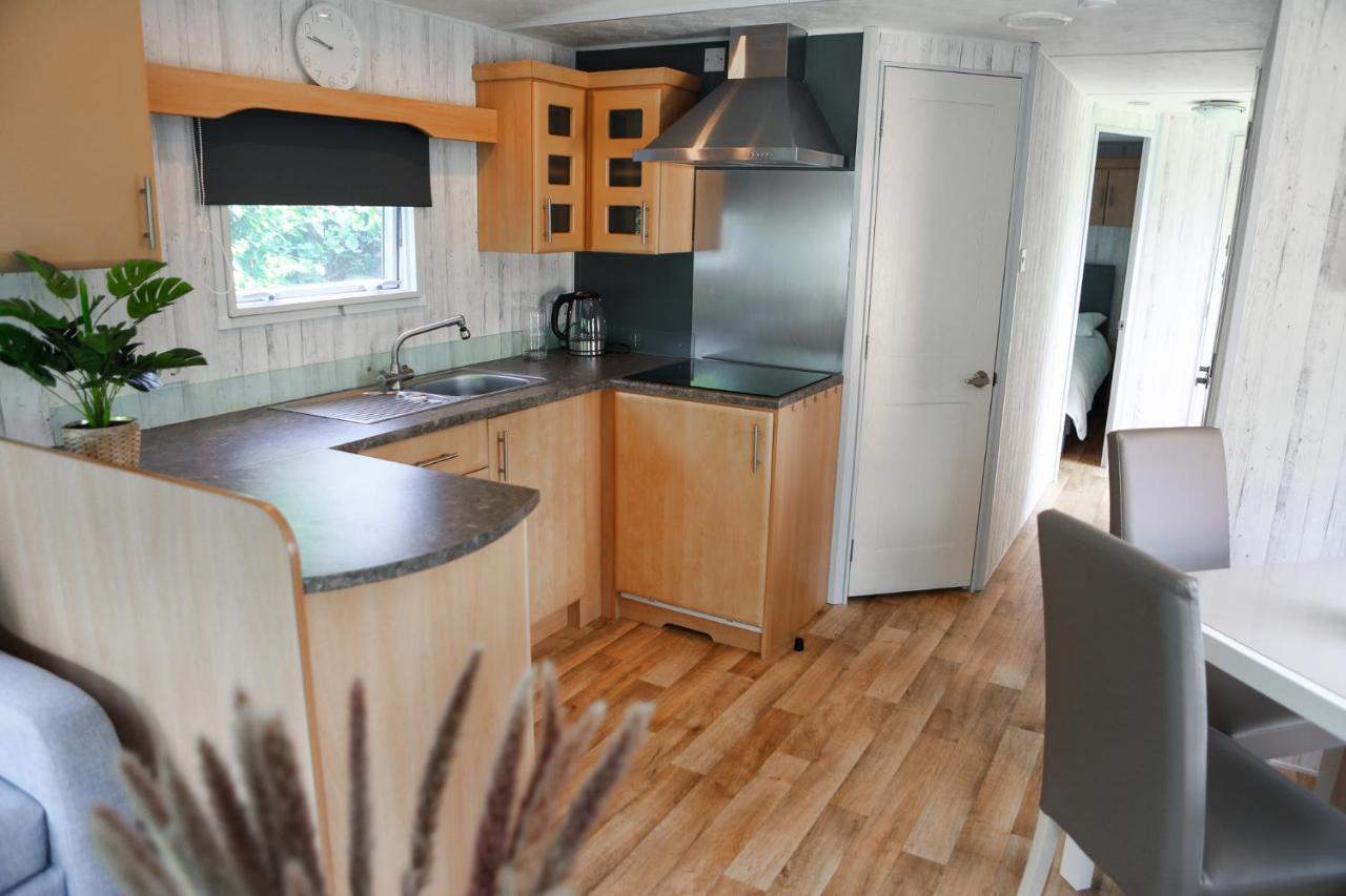 Chalet Op 5* Camping De Paardekreek Kortgene Dış mekan fotoğraf