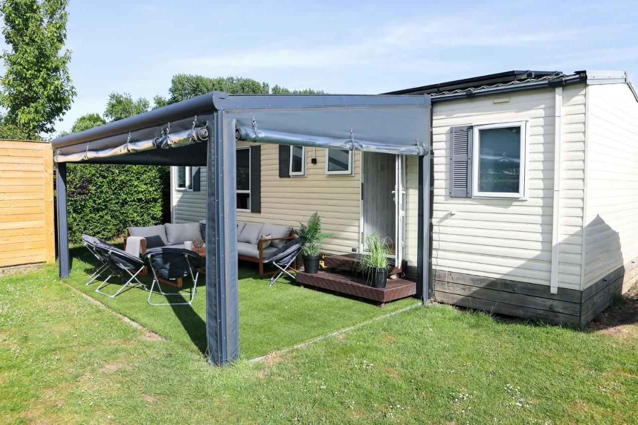 Chalet Op 5* Camping De Paardekreek Kortgene Dış mekan fotoğraf