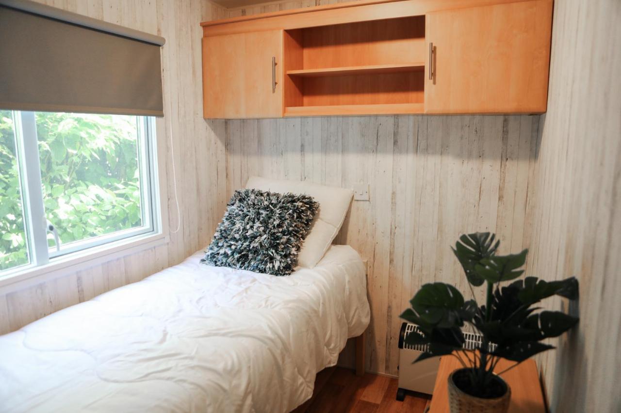 Chalet Op 5* Camping De Paardekreek Kortgene Dış mekan fotoğraf