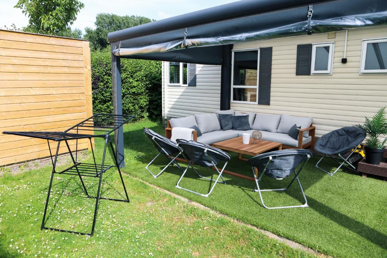 Chalet Op 5* Camping De Paardekreek Kortgene Dış mekan fotoğraf