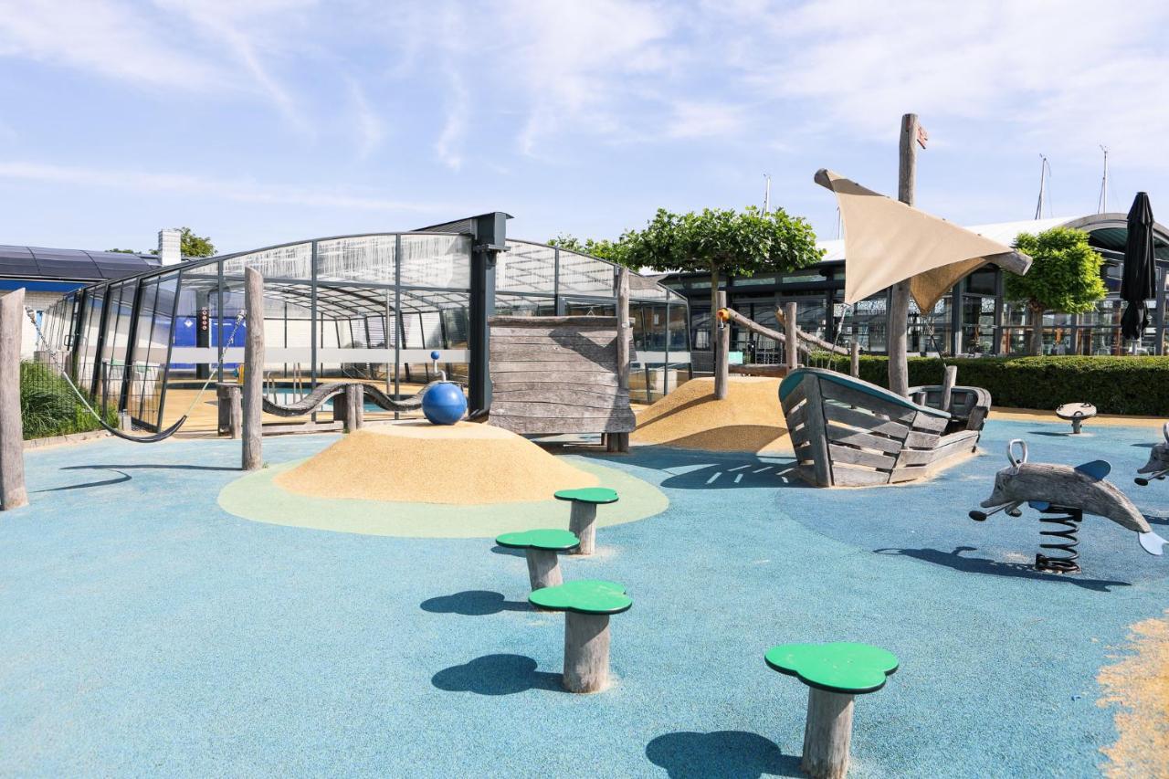 Chalet Op 5* Camping De Paardekreek Kortgene Dış mekan fotoğraf